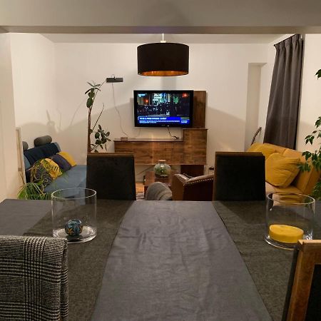Agreable Logement A Vierzon Centre Eksteriør billede