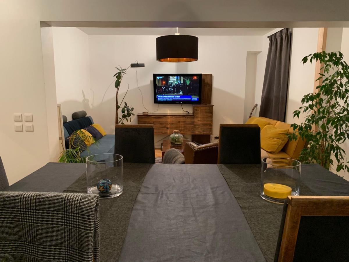 Agreable Logement A Vierzon Centre Eksteriør billede